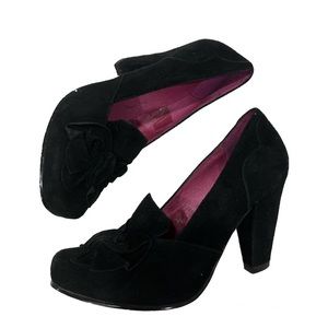 Hush Puppies Black Suede Pumps
